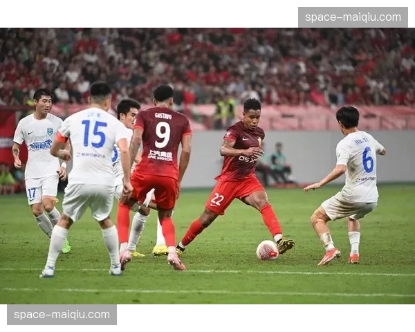 南通支云主帅在新闻发布会上确认,核心球员杨明洋伤势无大碍 南通支云主帅在新闻发布会上确认,核心球员杨明洋伤势无大碍